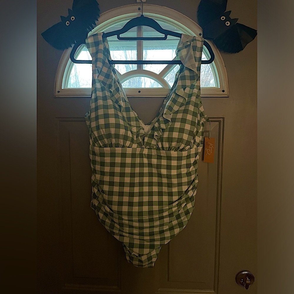 KONA SOL Womens Swimsuit NWT Size 20